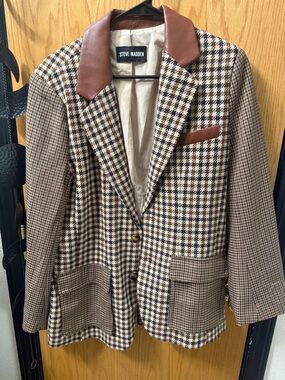 Steve Madden Brown & Cream Houndstooth Blazer with Brown Faux-Leather Collar